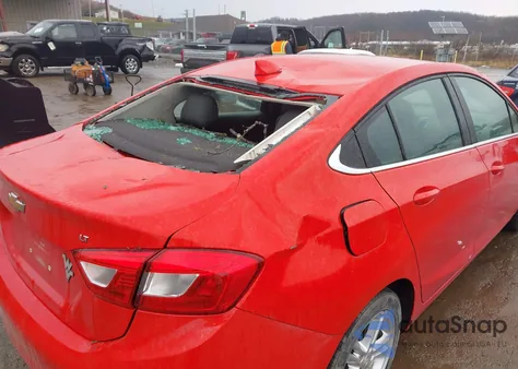 2018 Chevrolet Cruze Lt Auto из США, поврежденный, VIN 1G1BE5SM3J7107665